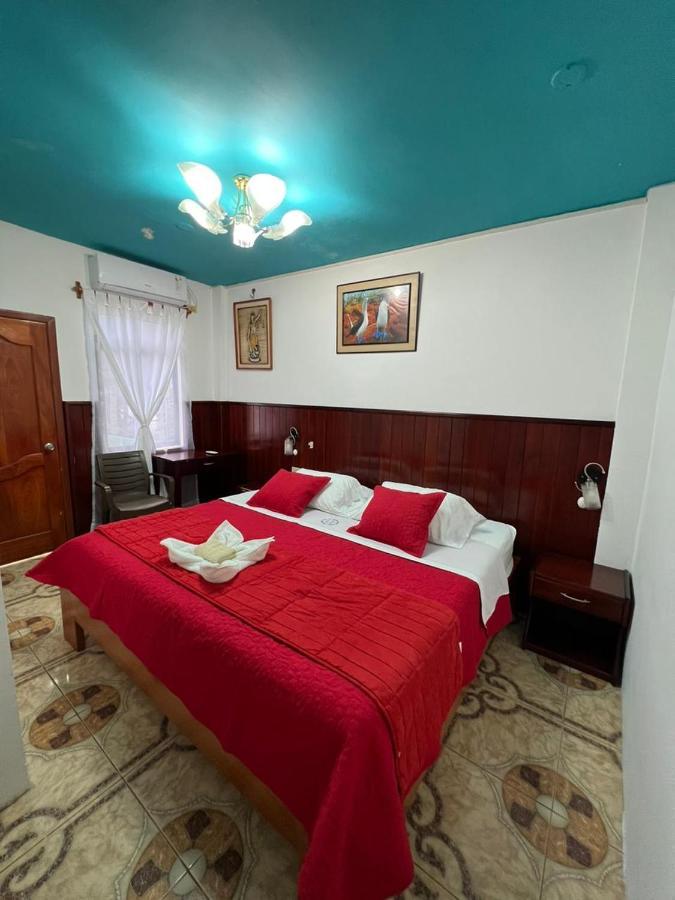 Hostal Brisas Del Mar Puerto Villamil Buitenkant foto